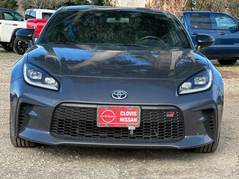 Used 2022 Toyota GR86 Premium image 11