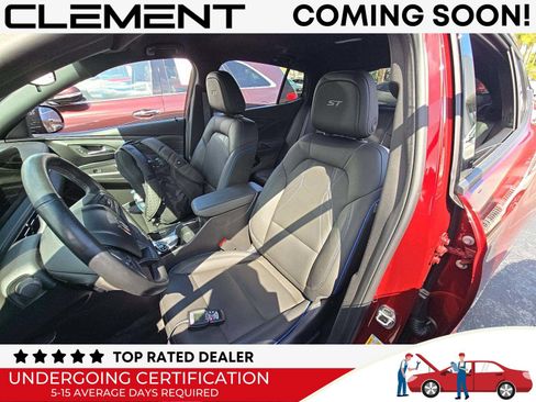 Used 2024 Buick Envista Sport Touring w/ Convenience I Package FWD image 3