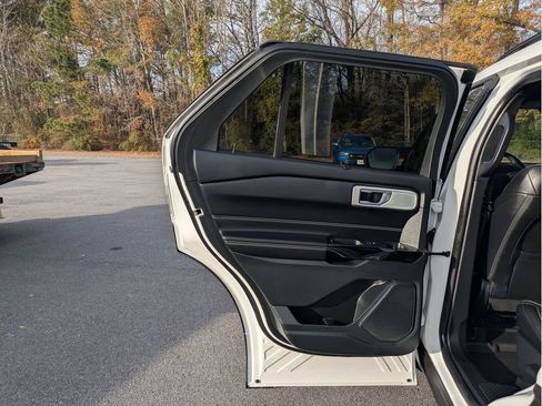 Certified 2021 Ford Explorer ST w/ Equipment Group 401A image 28