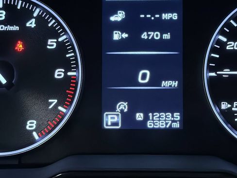 Certified 2025 Subaru Outback Premium AWD/4WD image 26