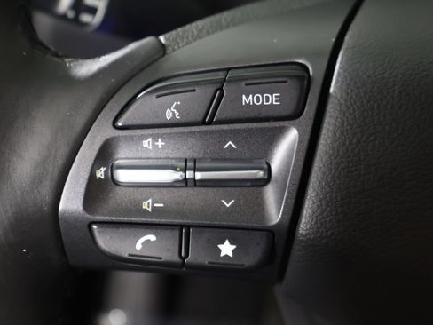 Used 2022 Hyundai Kona SEL w/ Convenience Package AWD/4WD image 42