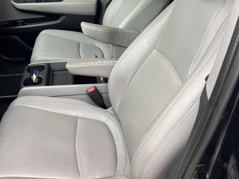 Used 2022 Honda Odyssey EX-L image 12