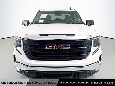 Used 2024 GMC Sierra 1500 Pro w/ Pro Value Package image 2