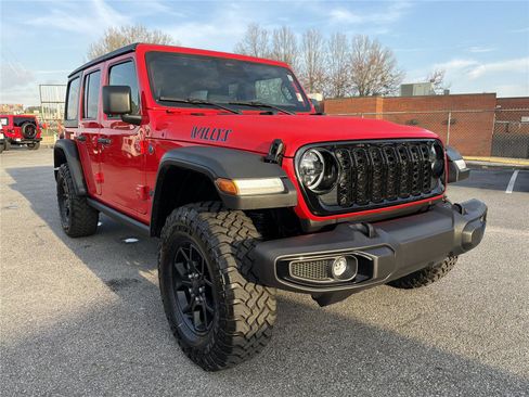 Used 2025 Jeep Wrangler Willys image 3