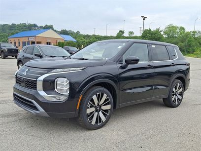 New 2025 Mitsubishi Outlander SE