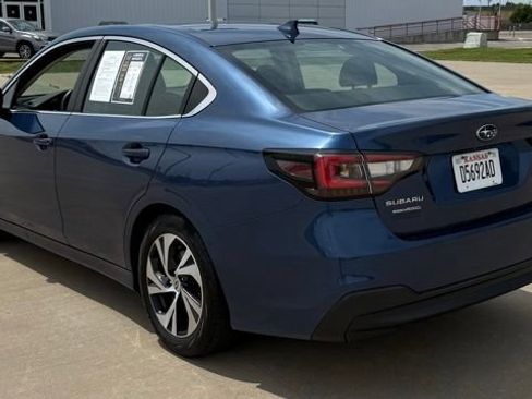 Used 2022 Subaru Legacy Premium AWD/4WD image 5