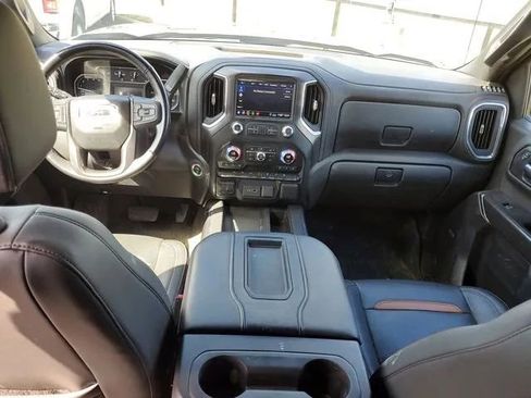 Used 2020 GMC Sierra 1500 AT4 w/ AT4 Premium Package image 11