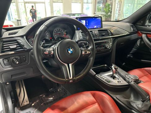 Used 2015 BMW M4 Coupe RWD image 3