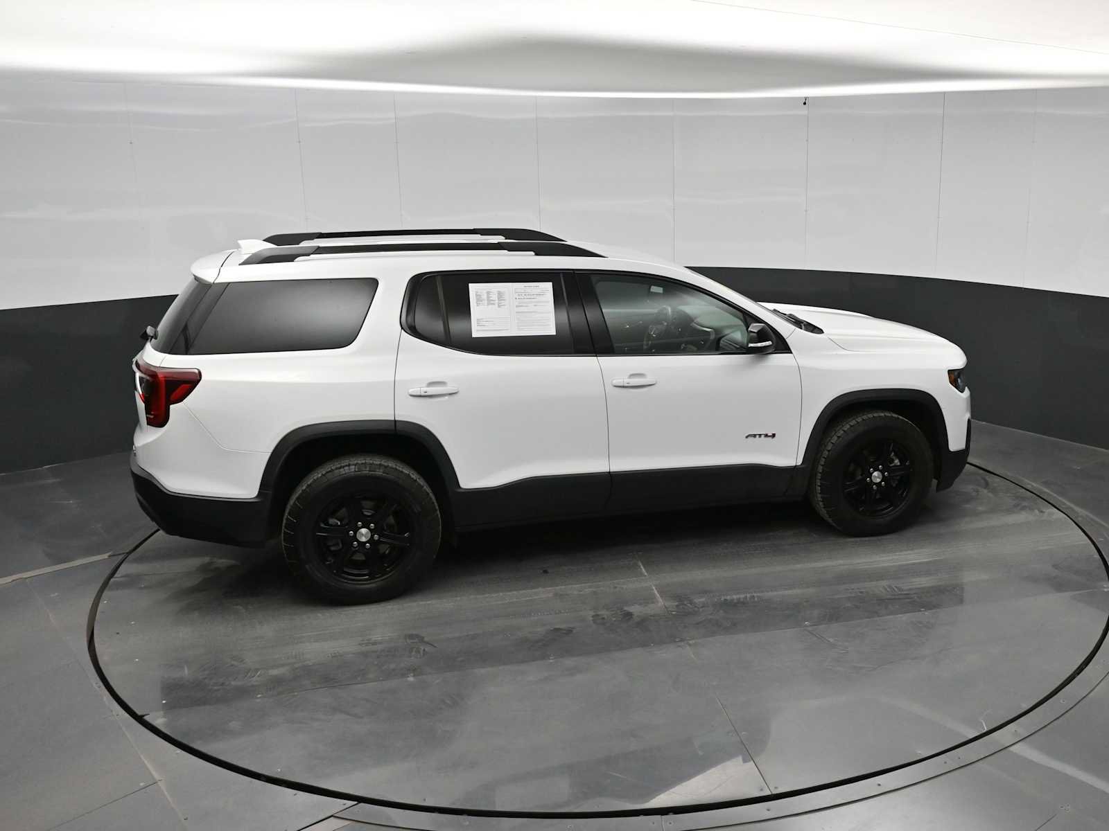 Used 2023 GMC Acadia AT4 AWD/4WD image 32