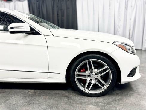 Used 2015 Mercedes-Benz E 400 4MATIC Coupe image 11