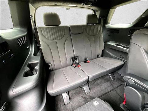Used 2025 Hyundai Palisade Calligraphy AWD/4WD image 30