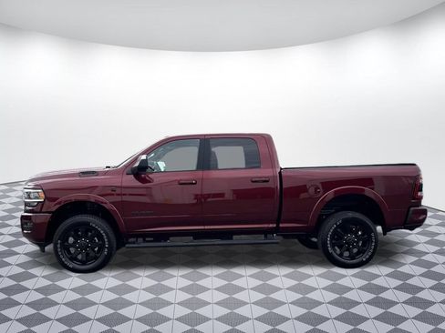 Used 2022 RAM 2500 Laramie w/ Night Edition AWD/4WD image 4