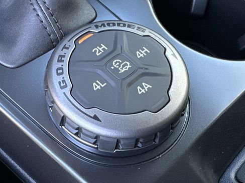 New 2025 Ford Bronco 4-Door w/ Sasquatch Package image 18