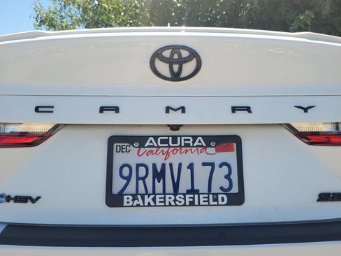 Used 2025 Toyota Camry SE FWD image 34