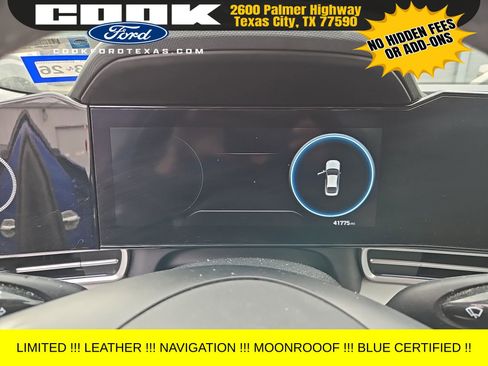 Used 2022 Hyundai Elantra Limited image 8