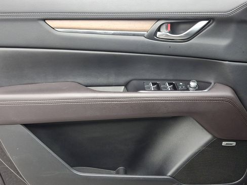 Used 2019 MAZDA CX-5 Signature image 12