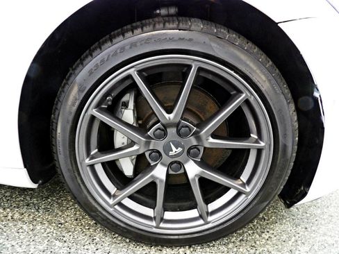 Used 2021 Tesla Model 3 Long Range AWD/4WD image 22