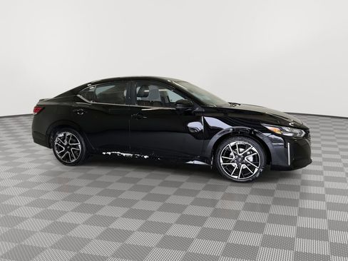 Certified 2025 Nissan Sentra SR w/ SR Premium Package image 13