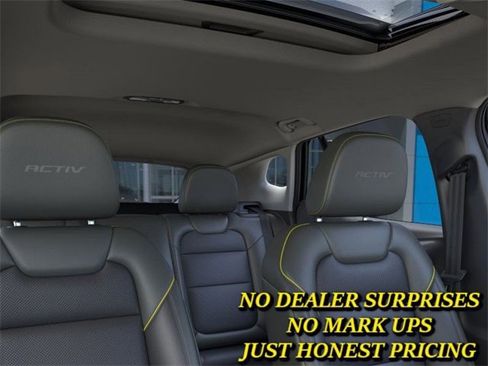 New 2026 Chevrolet Trax ACTIV w/ Sunroof Package image 24