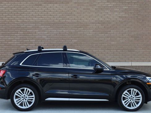 Used 2018 Audi Q5 2.0T Premium Plus AWD/4WD image 2