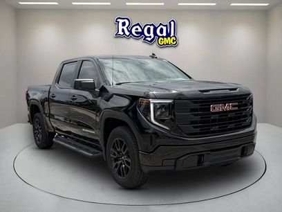New 2026 GMC Sierra 1500 Pro w/ Graphite Edition