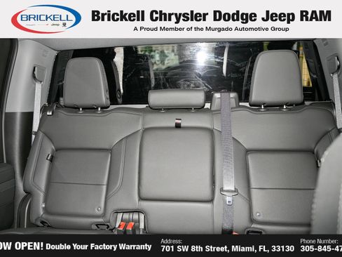 Used 2026 GMC Sierra 1500 SLT AWD/4WD image 32