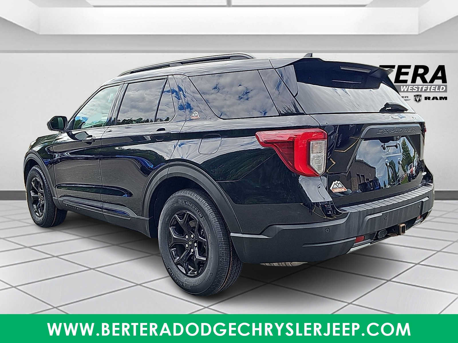 Used 2022 Ford Explorer Timberline AWD/4WD image 4