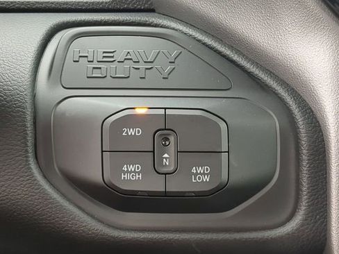New 2026 RAM 2500 Big Horn AWD/4WD image 26