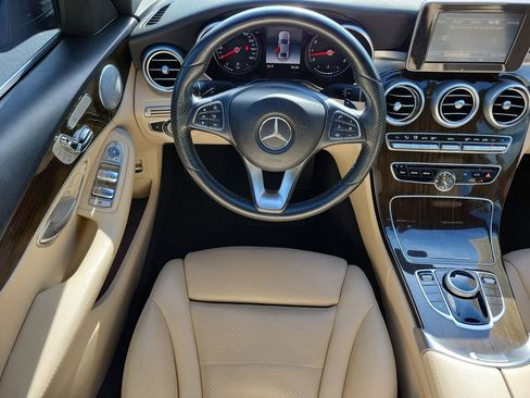 Used 2018 Mercedes-Benz C 300 Sedan image 15