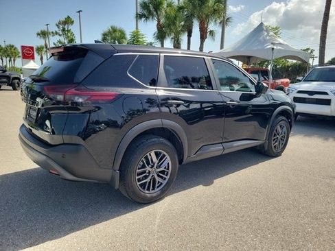 Certified 2023 Nissan Rogue S FWD image 6