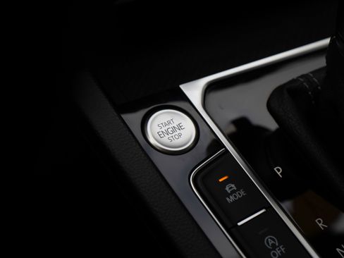 Used 2023 Volkswagen Arteon SEL Premium image 21