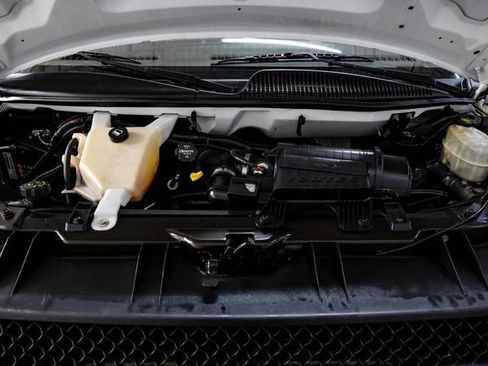 Used 2013 Chevrolet Express 2500 w/ Cold Climate Package image 39