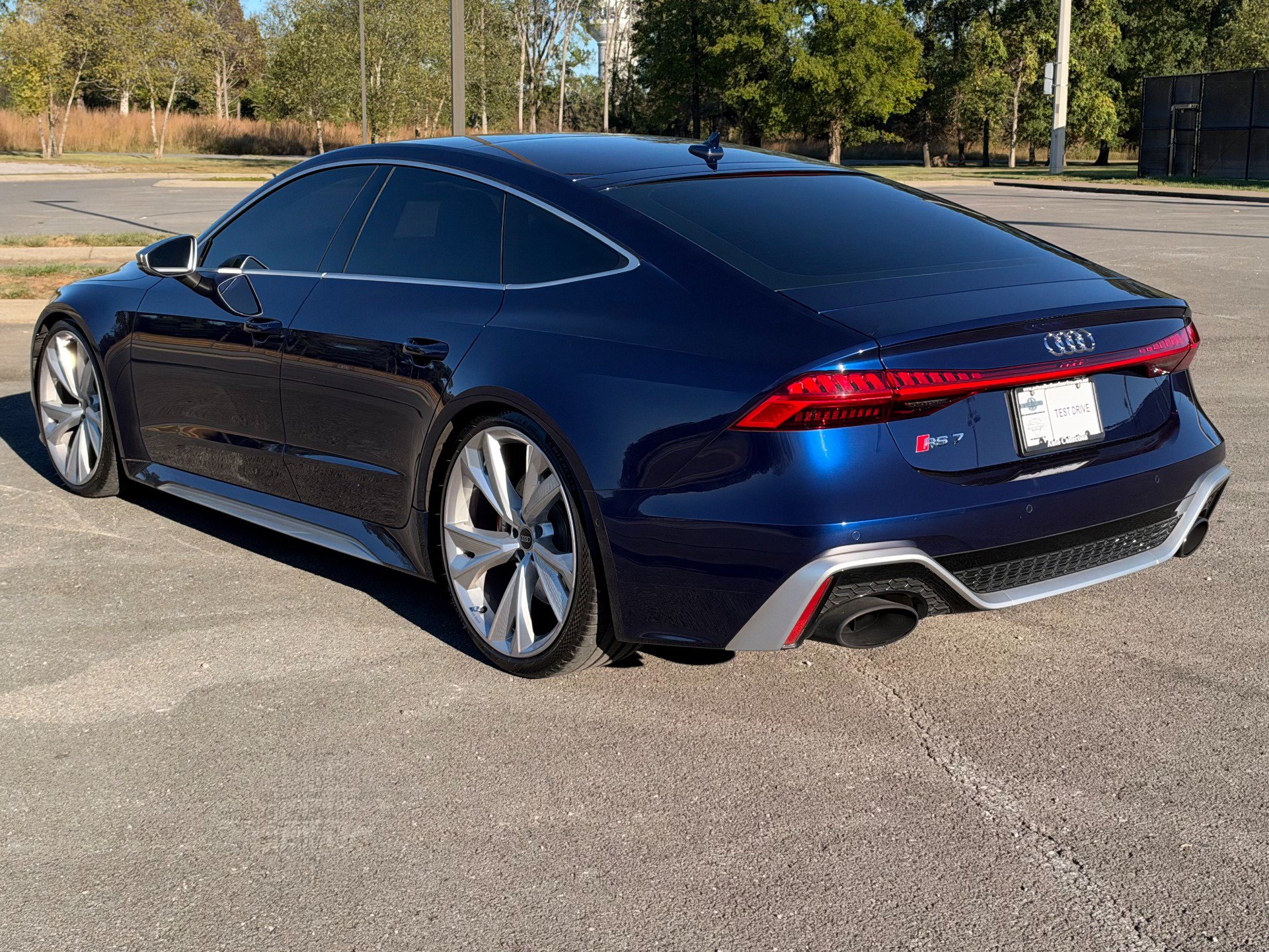 Used 2021 Audi RS 7 Sportback w/ RS 7 Executive Package AWD/4WD image 4