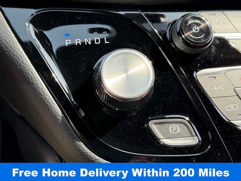 New 2026 Chrysler Pacifica Pinnacle image 21