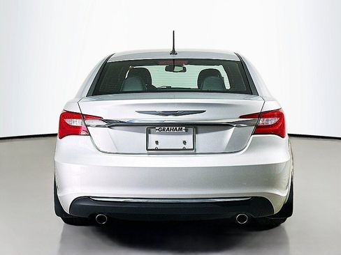 Used 2012 Chrysler 200 Limited w/ Sun/Sound Group FWD image 6