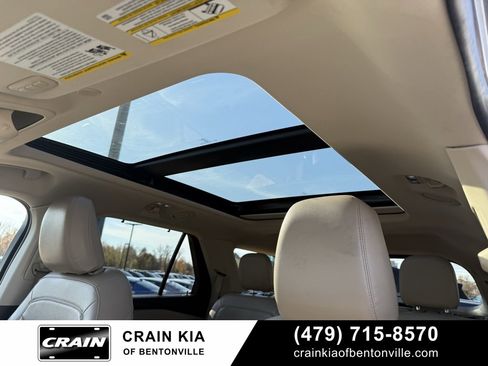 Used 2021 Ford Explorer Limited w/ Equipment Group 301A image 24