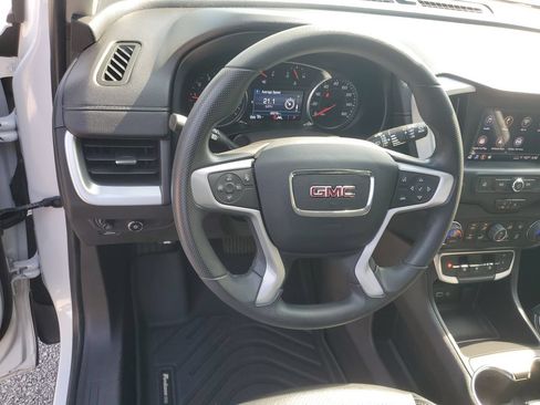 Used 2023 GMC Terrain SLE w/ Driver Convenience Package FWD image 16