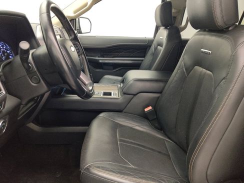 Used 2018 Ford Expedition Max Platinum RWD image 17