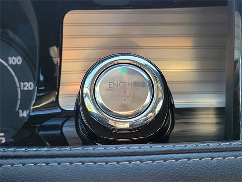 Certified 2022 Lincoln Corsair FWD image 16