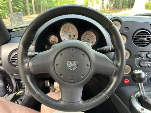 Used 2006 Dodge Viper SRT-10 RWD image 29