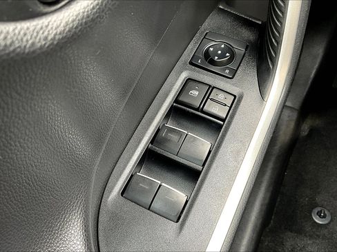 Used 2024 Toyota RAV4 Adventure image 34