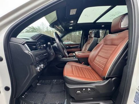 Used 2023 GMC Yukon Denali Ultimate image 21