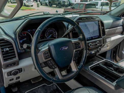 Used 2022 Ford F450 Limited w/ FX4 Off-Road Package AWD/4WD image 15