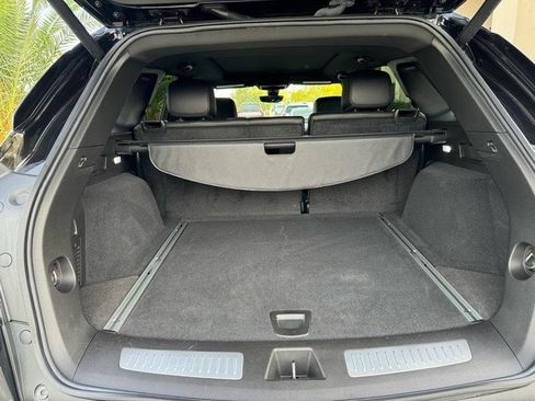 Used 2024 Cadillac XT5 Sportv w/ Technology Package image 35