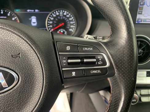 Used 2018 Kia Stinger GT2 AWD/4WD image 18