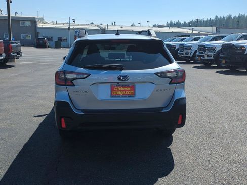 Used 2020 Subaru Outback Premium w/ Popular Package #1 AWD/4WD image 5