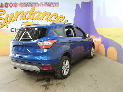 Used 2018 Ford Escape SE AWD/4WD image 4