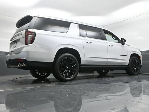 Used 2023 Chevrolet Suburban High Country AWD/4WD image 37