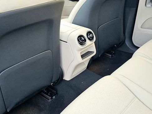 New 2026 Mercedes-Benz GLC 300 4MATIC image 23