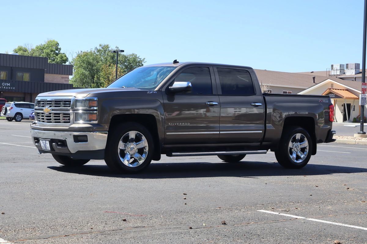 Used 2014 Chevrolet Silverado 1500 LTZ Z71 w/ LTZ Plus Package AWD/4WD image 11